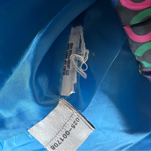 Coogi Black Logo Puffy Vest - Size Large (12/14) - Picture 11 of 12